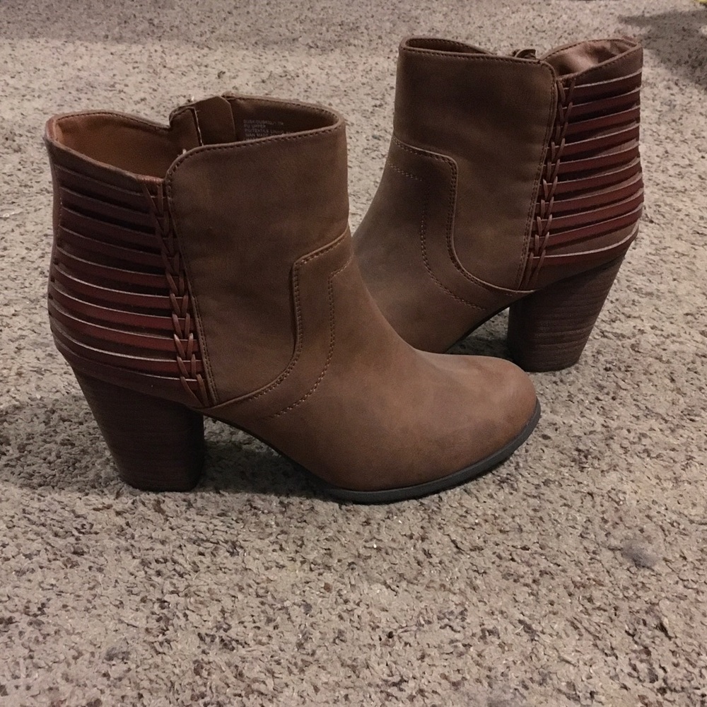 Madden Girl Brown Booties!!!